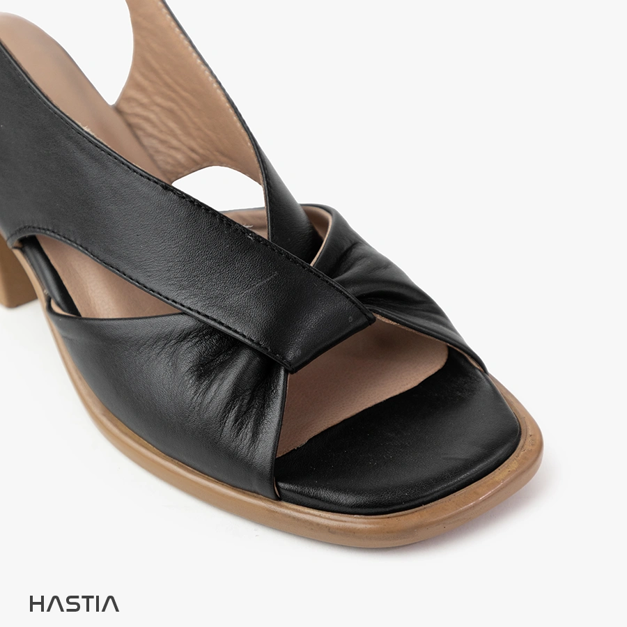 صندل تمام چرم زنانه مدل HST-344
