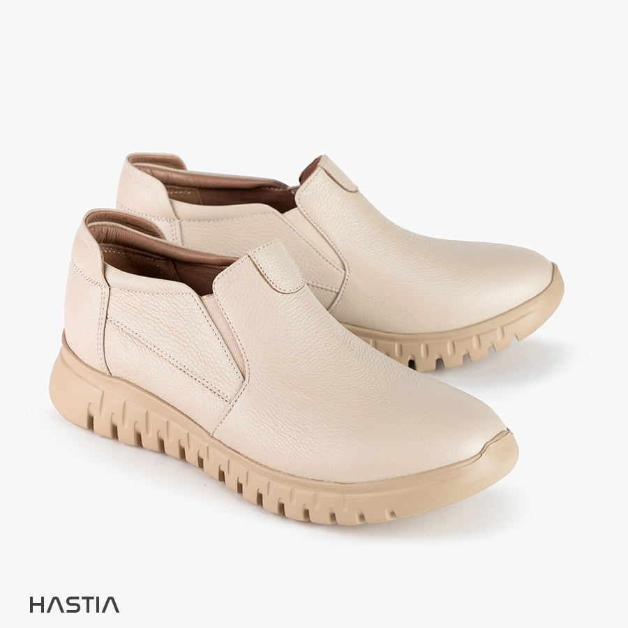 کفش چرم زنانه اسپرت مدل HST-301