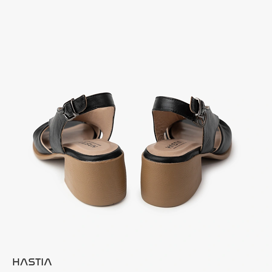 صندل تمام چرم زنانه مدل HST-344