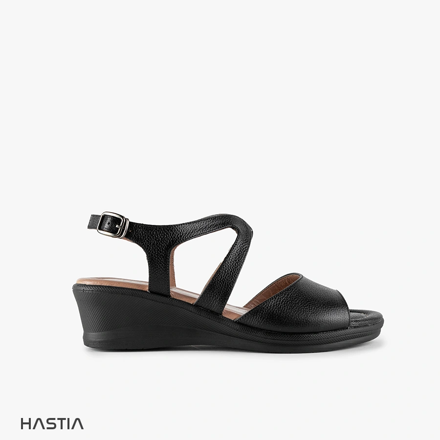 صندل چرم زنانه مدل HST-291