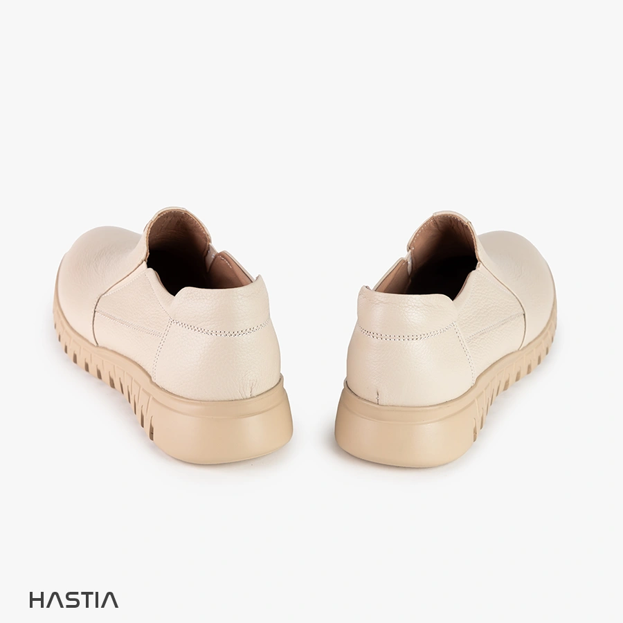 کفش چرم زنانه اسپرت مدل HST-301